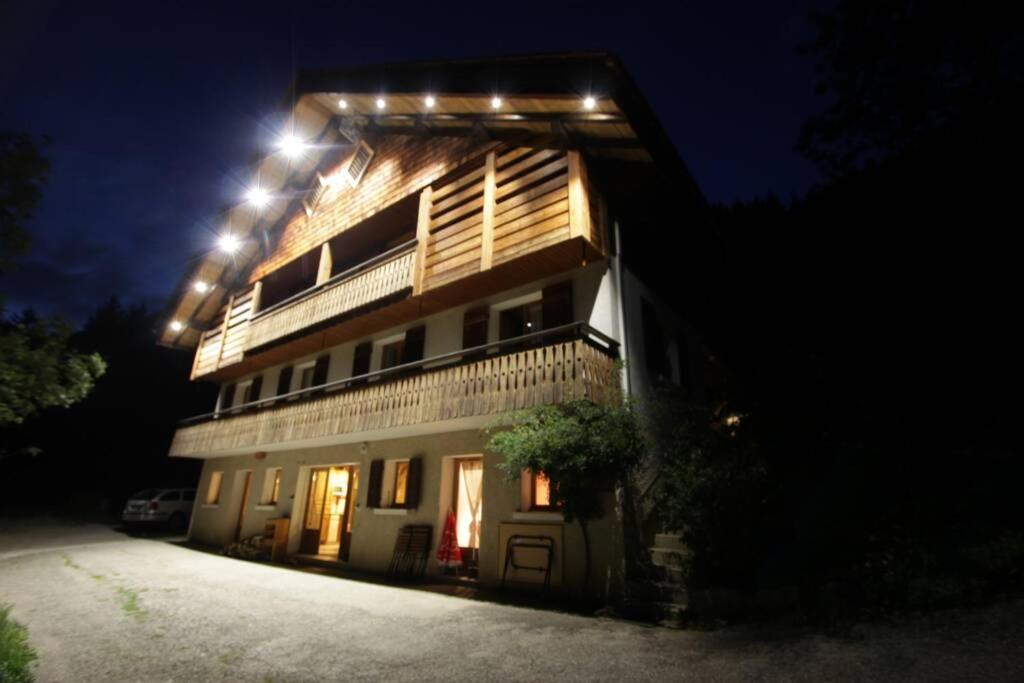 Appartement Cozy Dans Chalet 6 Pers Voiture 4 Roues Motrice A Dispo La Clusaz Eksteriør bilde