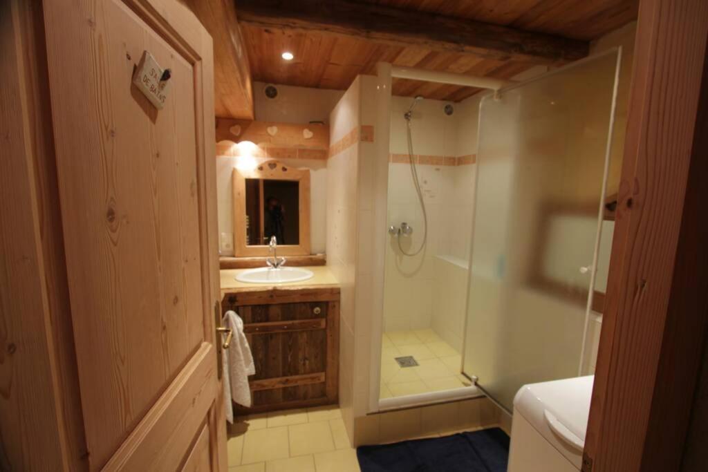 Appartement Cozy Dans Chalet 6 Pers Voiture 4 Roues Motrice A Dispo La Clusaz Eksteriør bilde